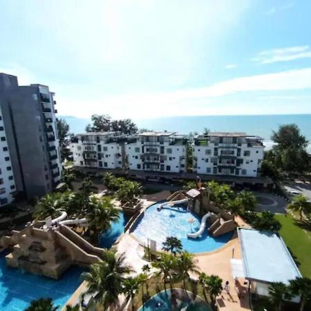 Nature Home 2 - Swiss Garden Resort Residences Beachfront Villa Куантан Екстериор снимка